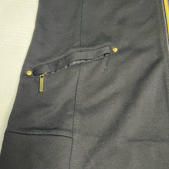 Quacker Factory Charcoal vest top - Picture 3 of 7